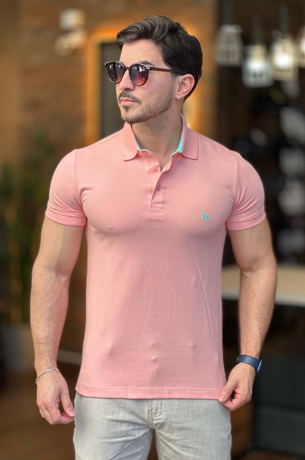 Polo Rosa Acostamento