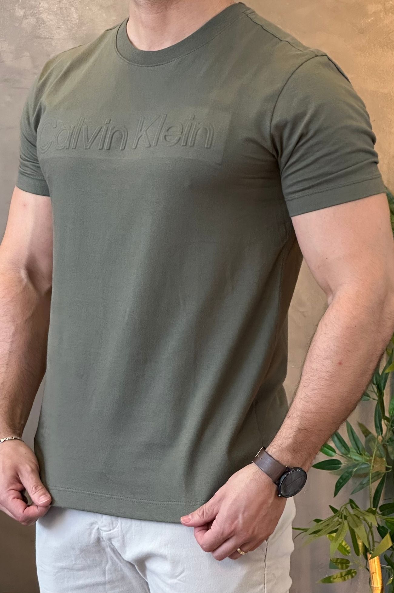 Camiseta Verde Embossing CK