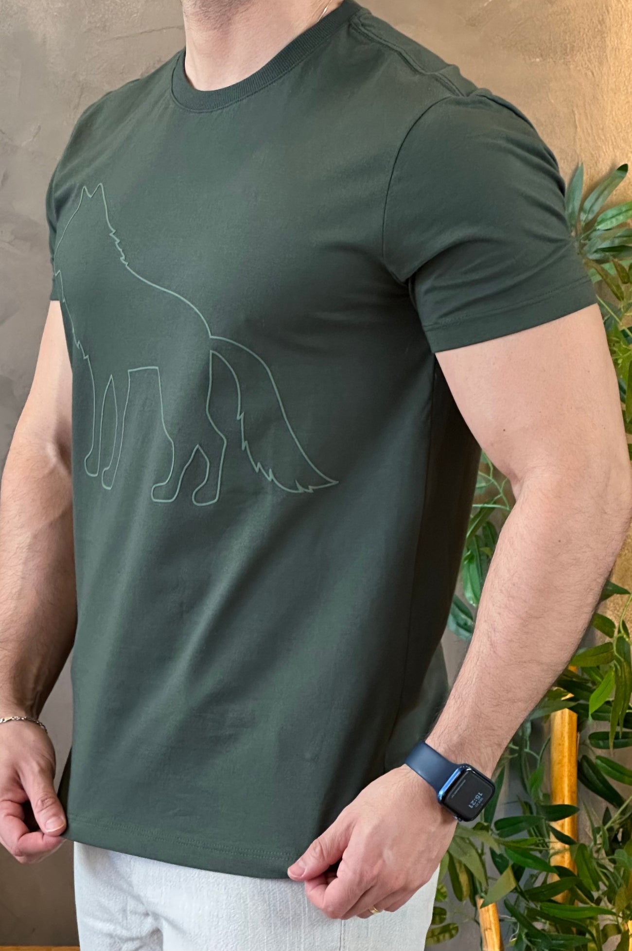 Camiseta Verde Lobo Acostamento