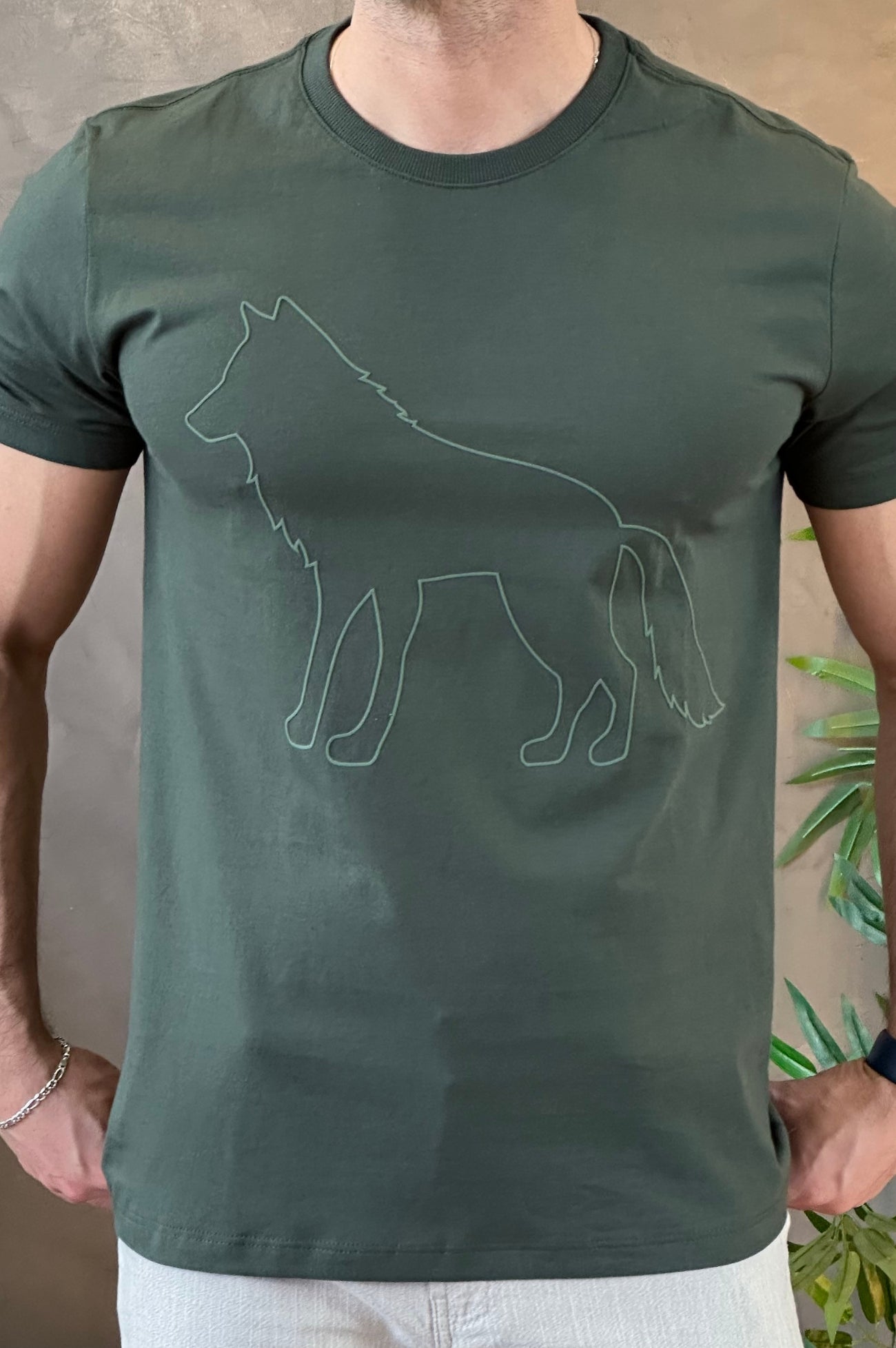 Camiseta Verde Lobo Acostamento
