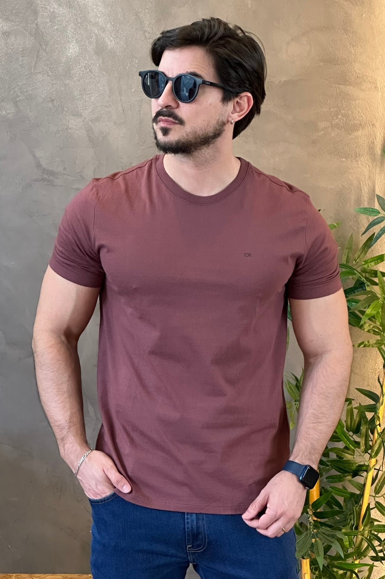 Camiseta básica Calvin Klein vinho