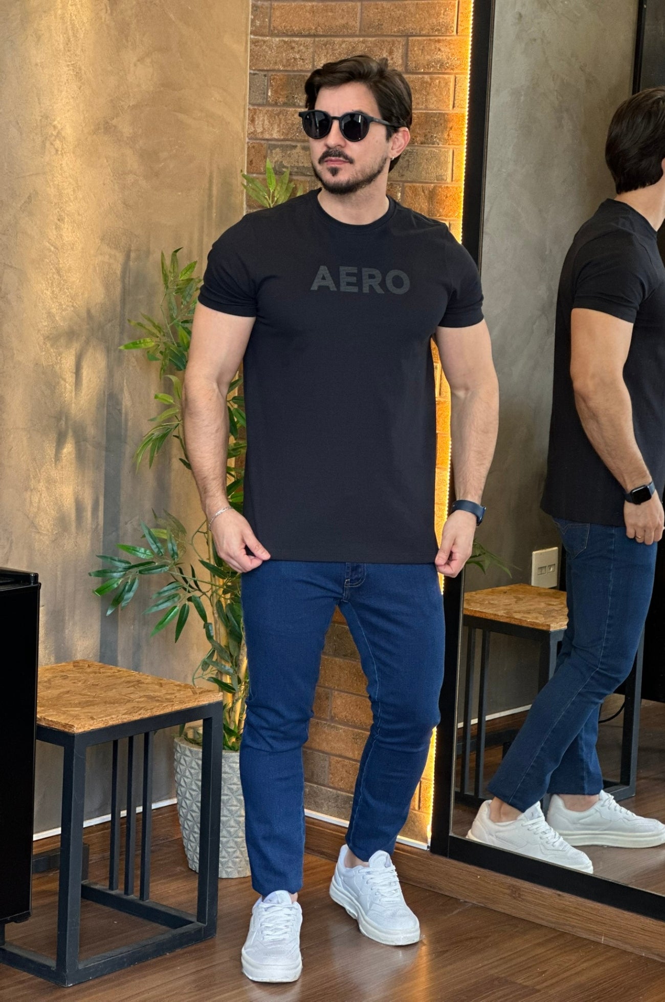 Camiseta Aeropostale com Escrita Preta