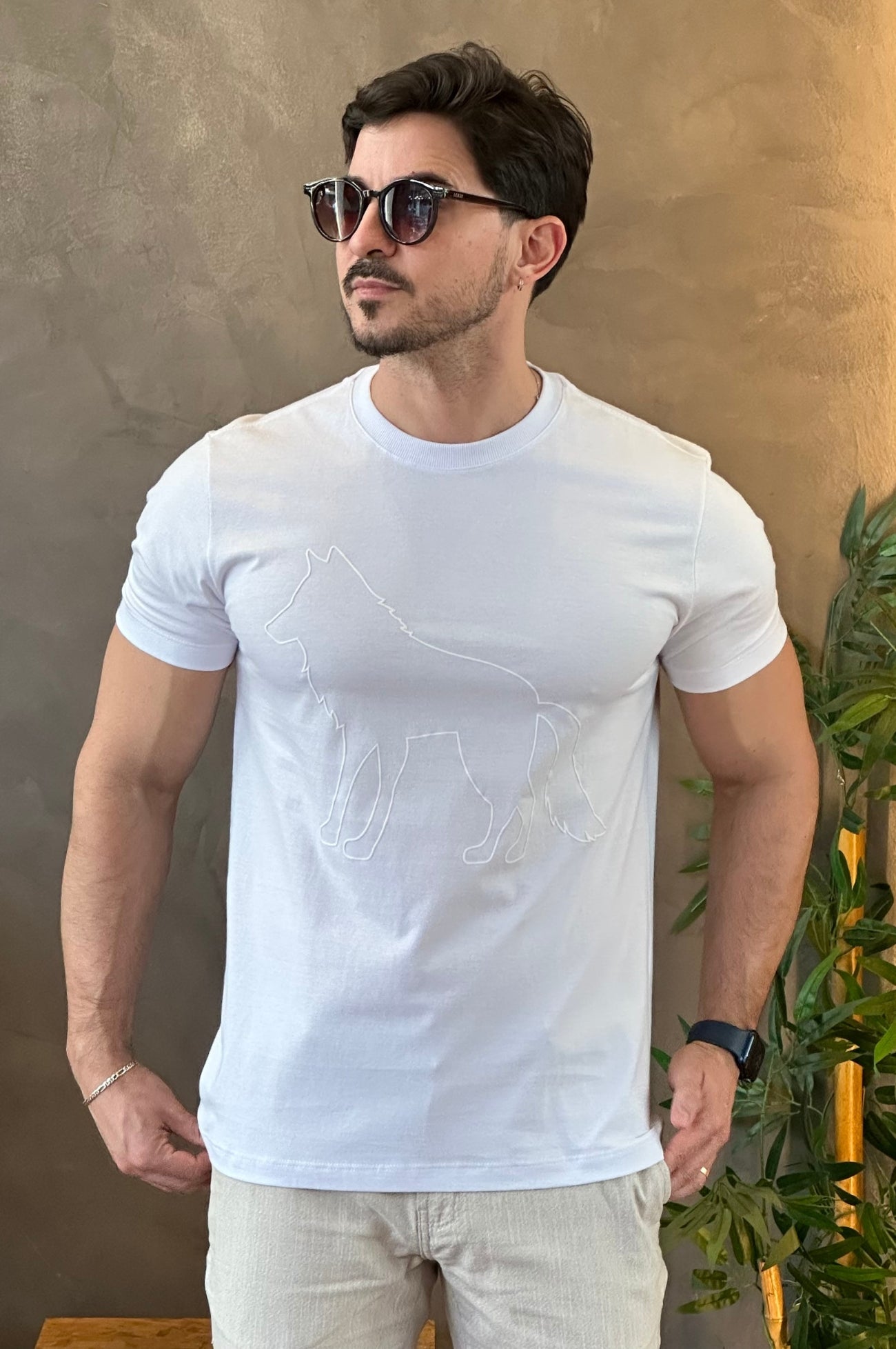 Camiseta Branca Lobo Acostamento