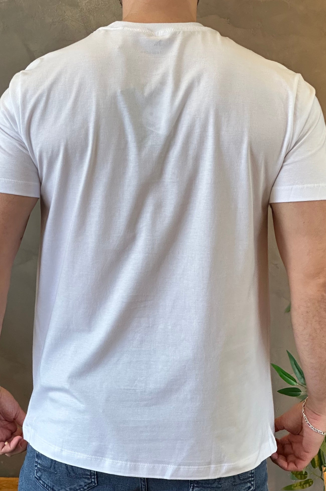 Camiseta Branca Acostamento