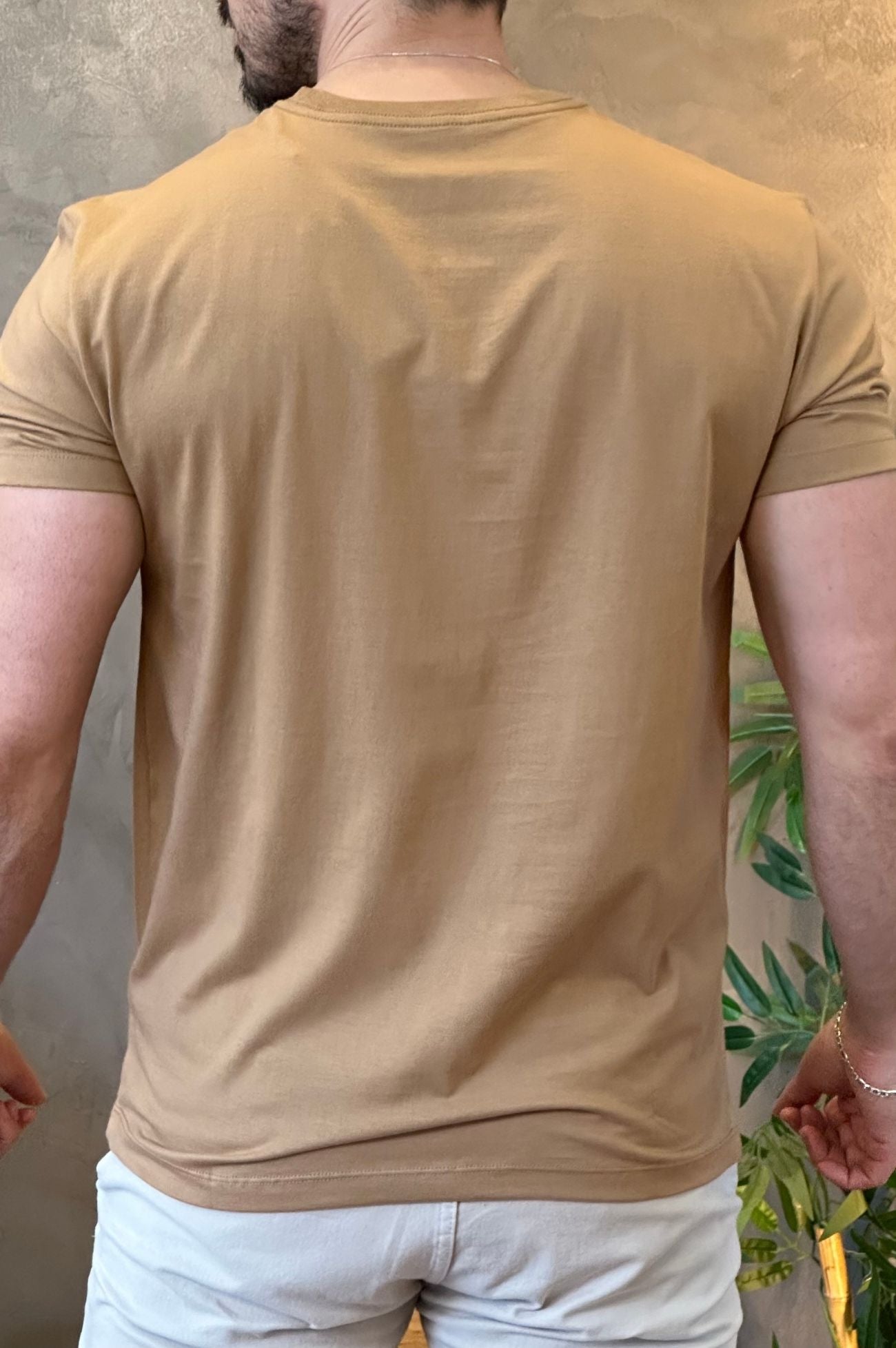 Camiseta Marrom CK