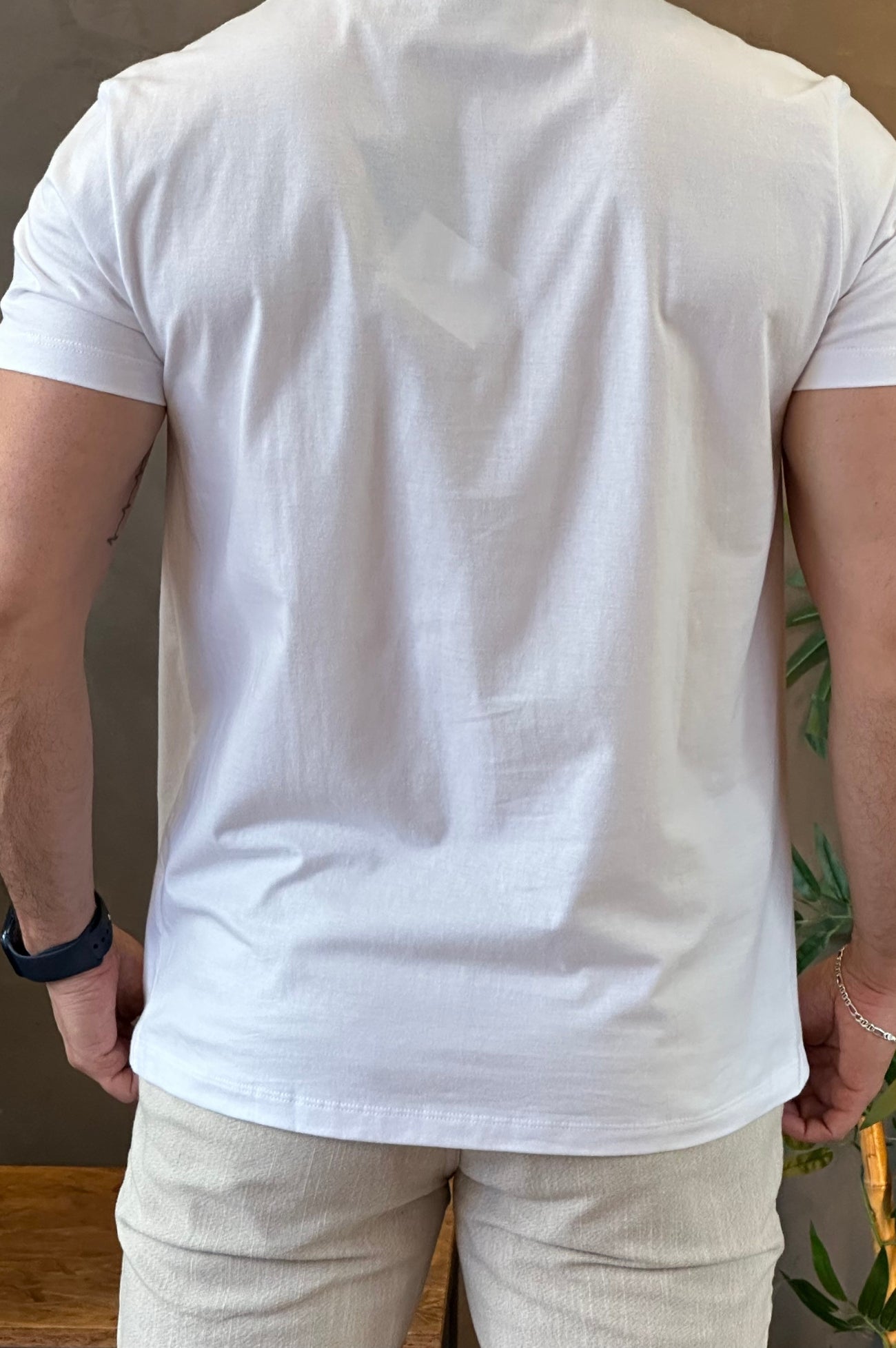 Camiseta Branca Lobo Acostamento