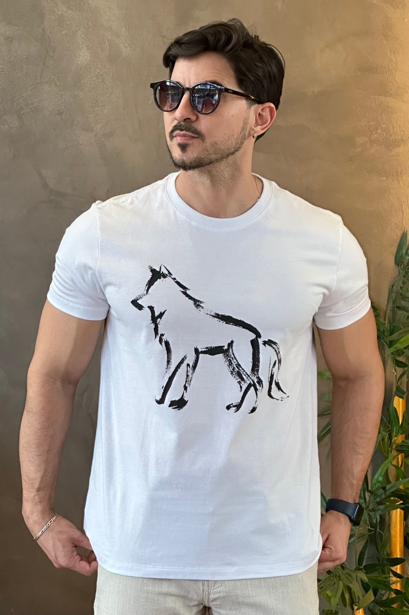 Camiseta Branca Lobo Acostamento