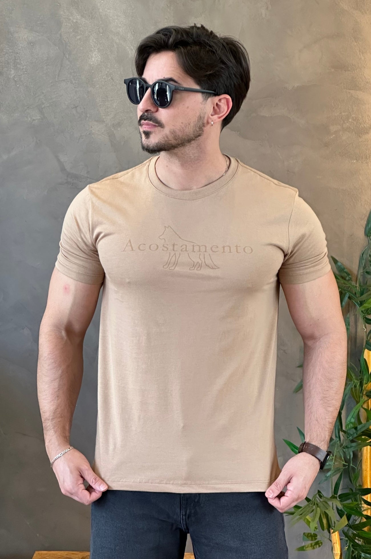 Camiseta Bege Acostamento