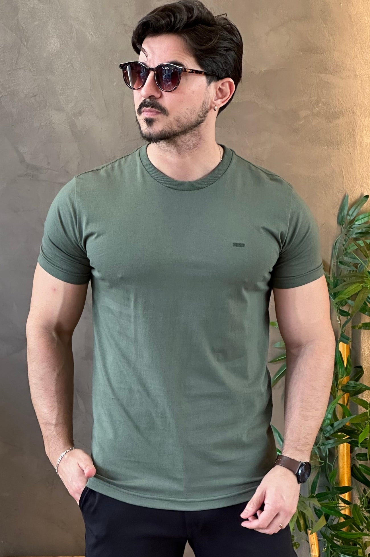 Camiseta Básica Bordada King&Joe