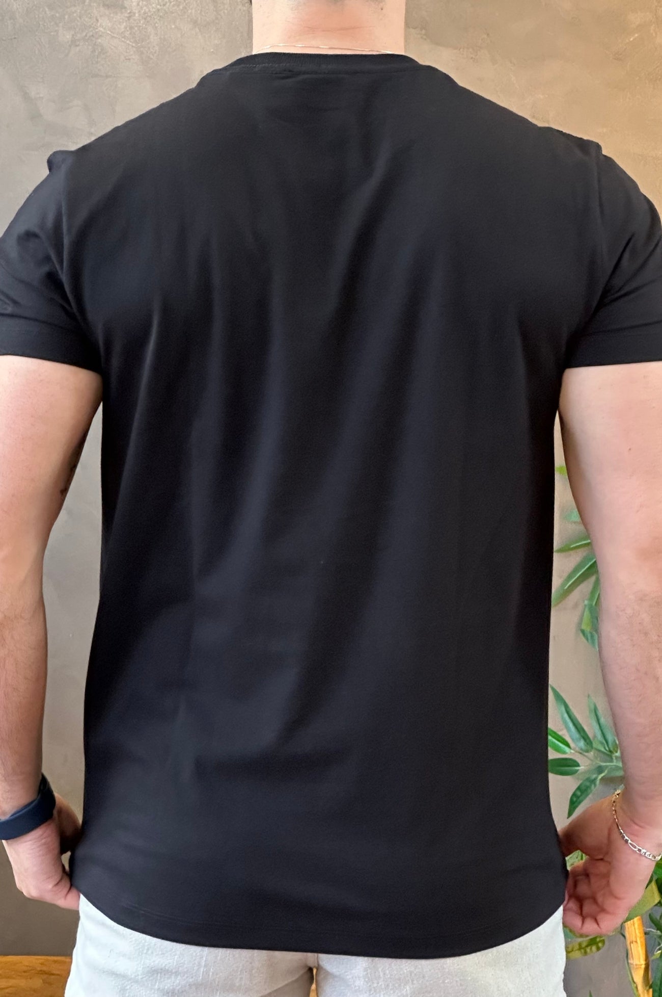 Camiseta Preta Lobo Acostamento