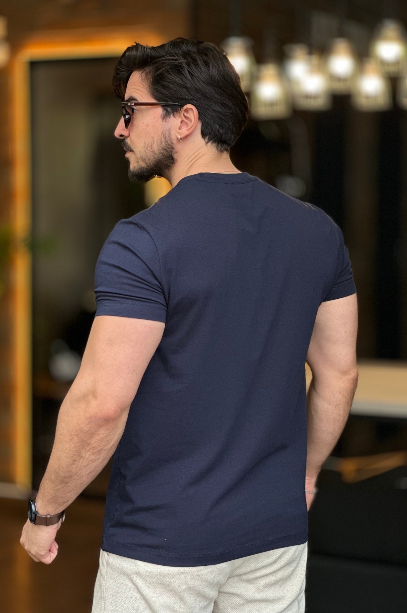 Camiseta Azul Marinho Acostamento