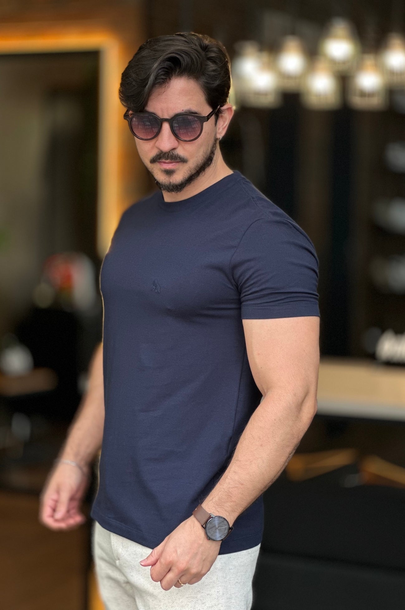 Camiseta Azul Marinho Acostamento