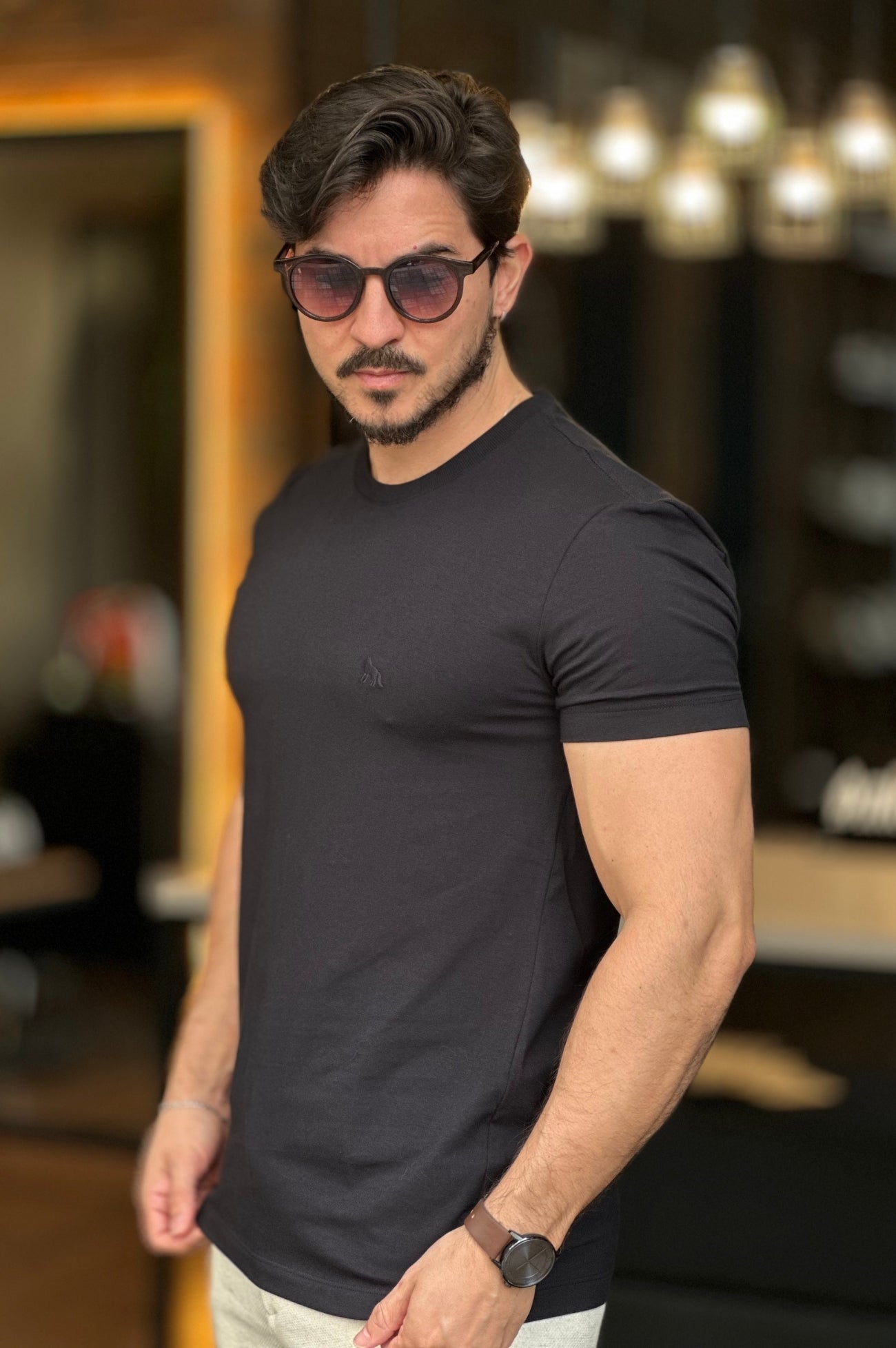 Camiseta Básica com Elastano Acostamento