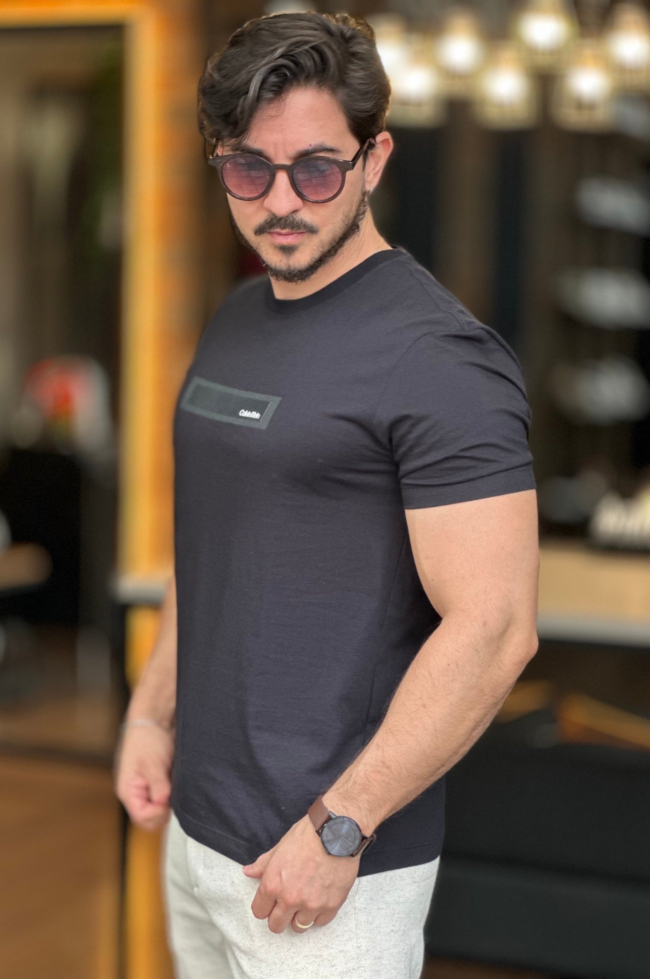 Camiseta Logo Retângulo Preta Calvin Klein