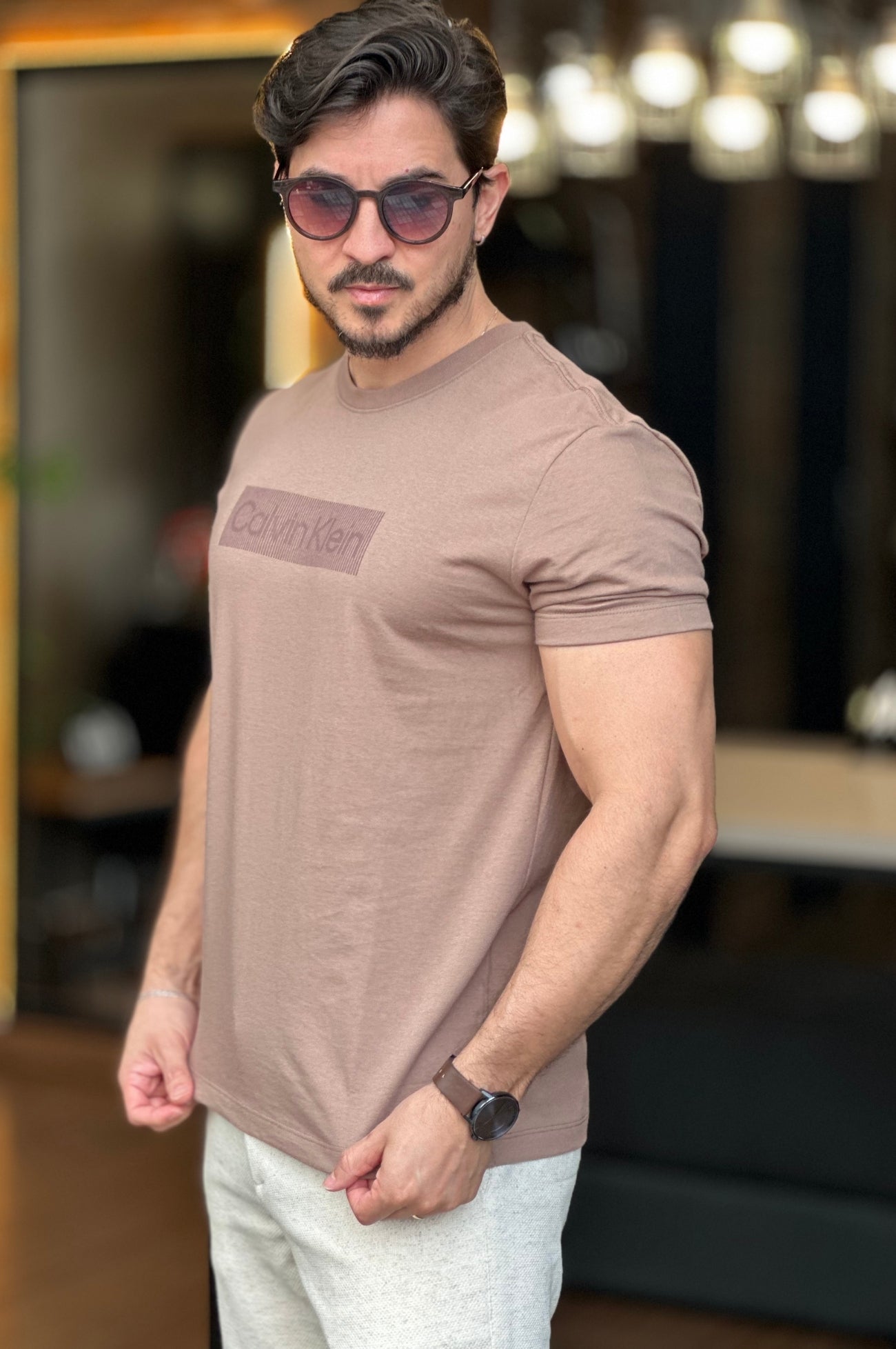 Camiseta Marrom Calvin Klein