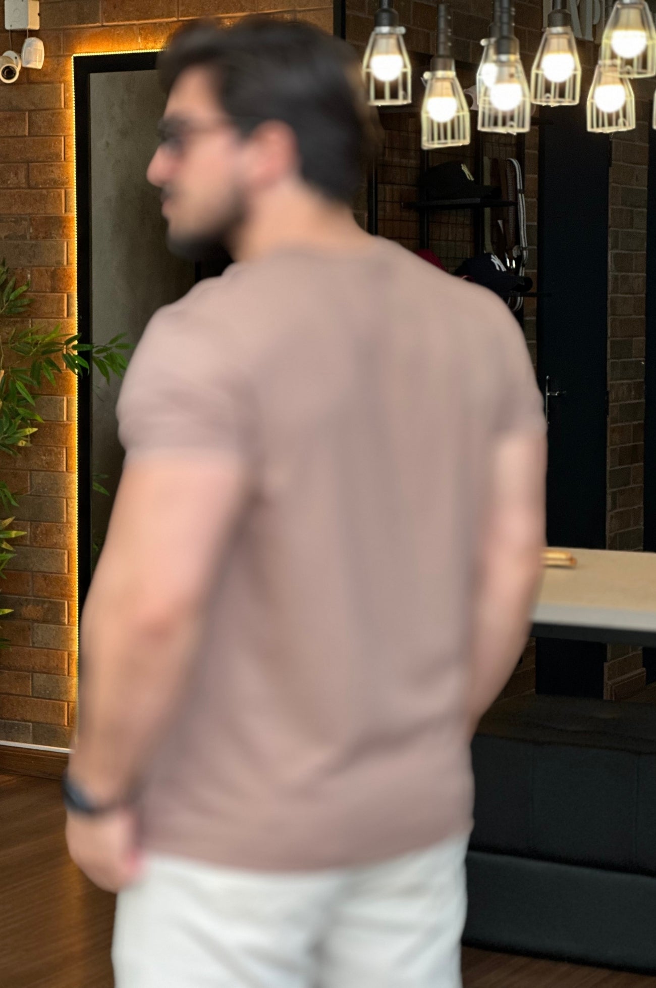 Camiseta Marrom Calvin Klein