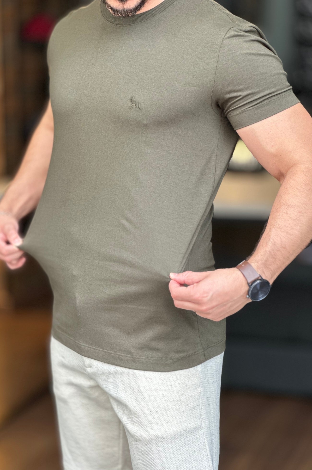 Camiseta Básica com Elastano Acostamento