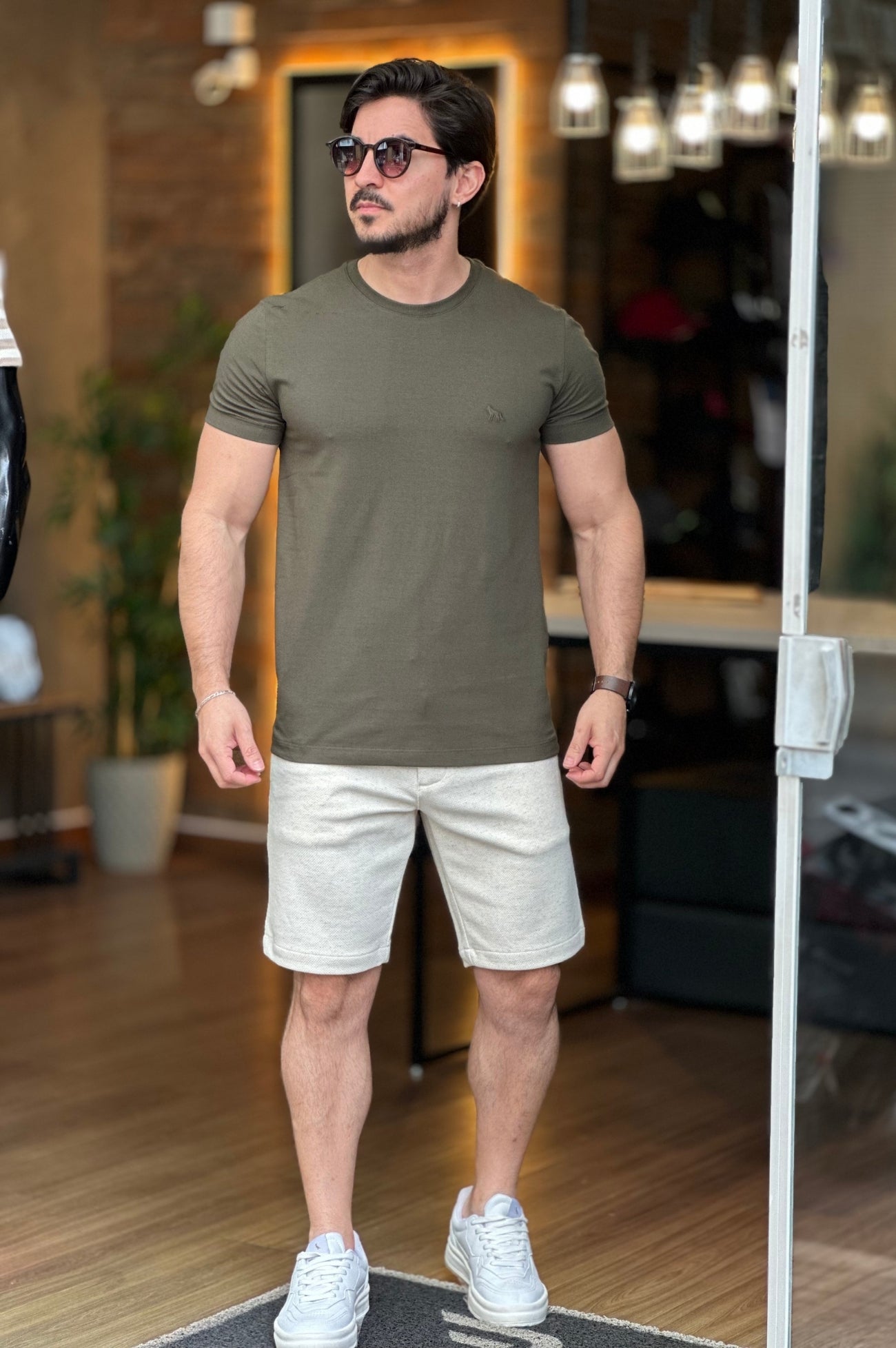 Camiseta Básica com Elastano Acostamento