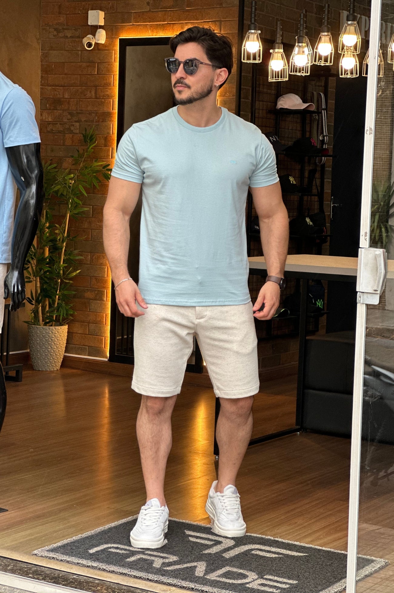 Camiseta Básica Bordada King&Joe