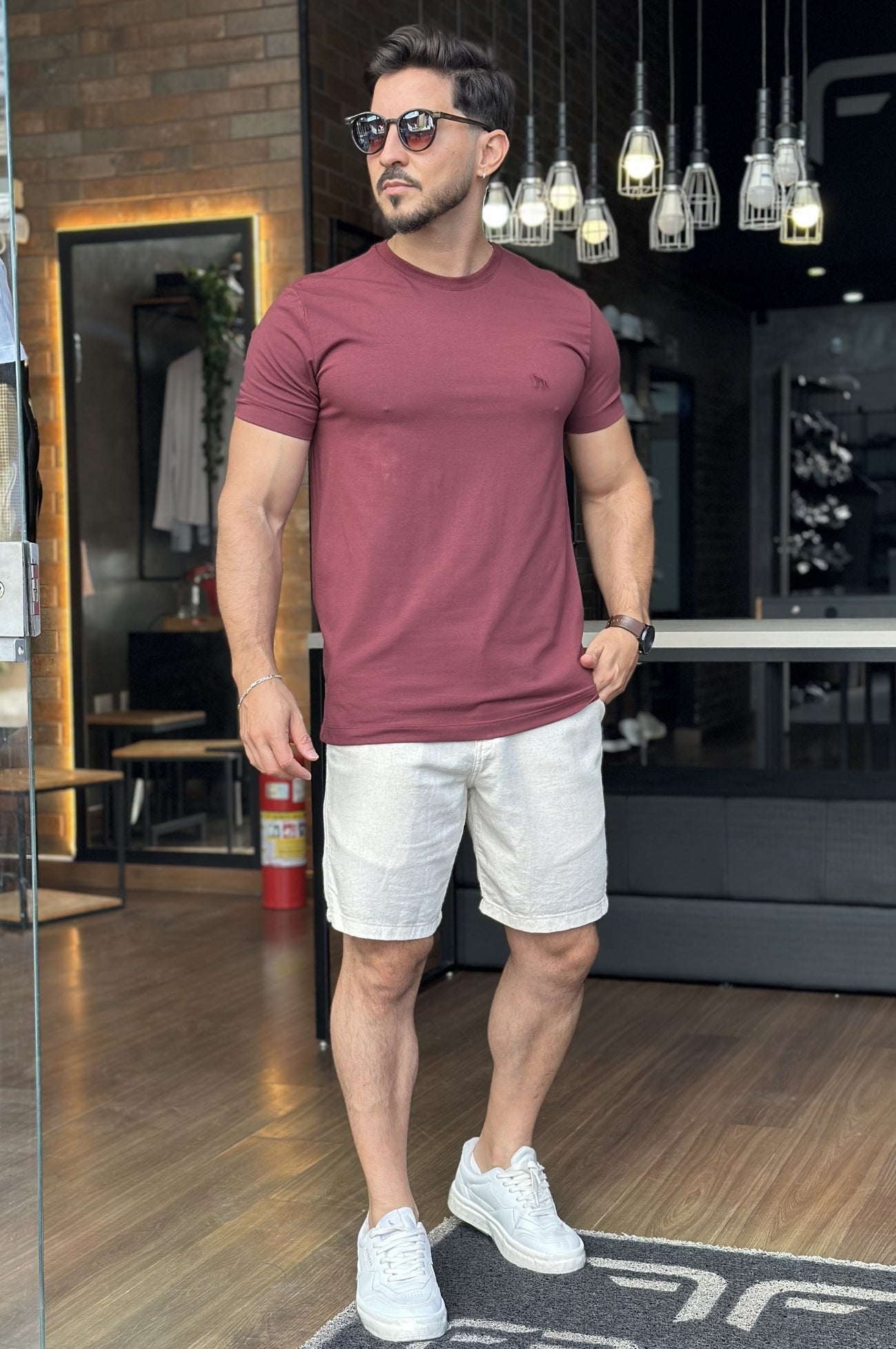 Camiseta Vinho com Elastano Acostamento