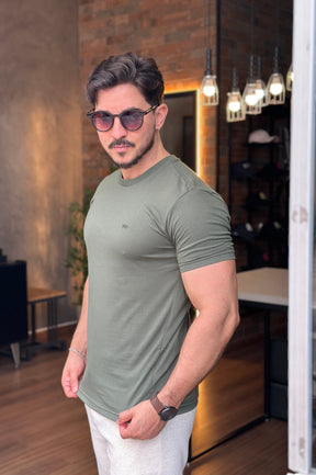 Camiseta Básica Bordada King&Joe