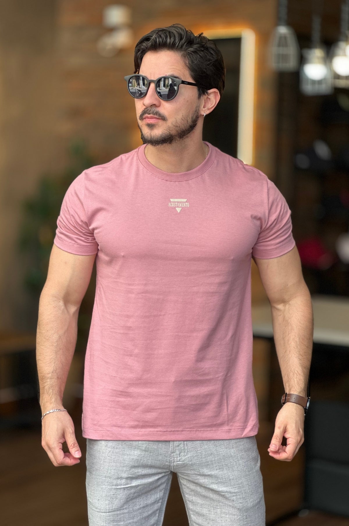 Camiseta lobo nas costas rosa Acostamento