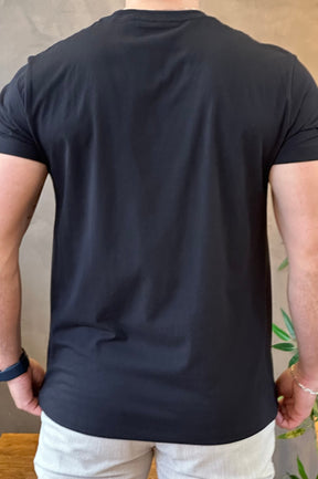Camiseta Preta Lobo Acostamento