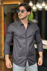 Camiseta Social Preta Acetinada Acostamento