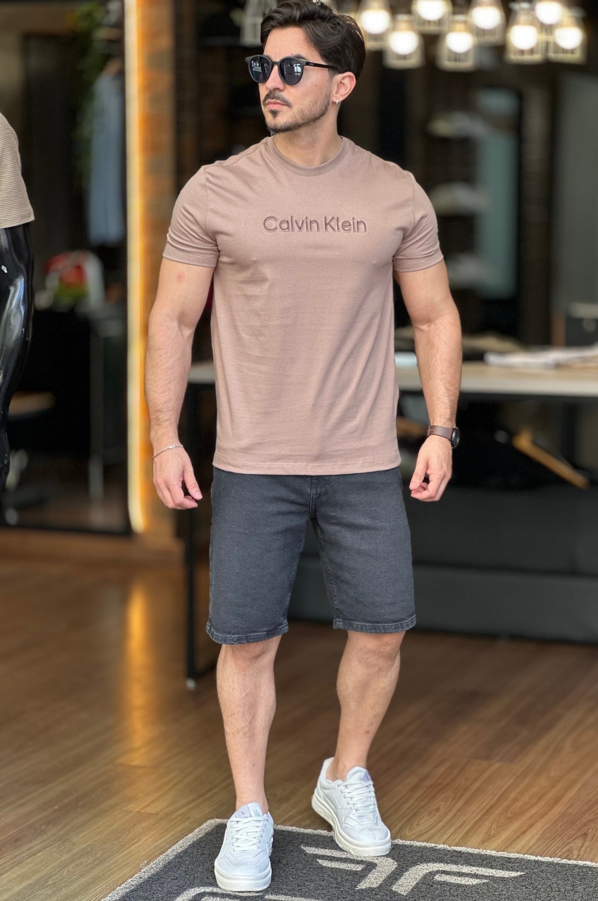 Camiseta Bege Calvin Klein