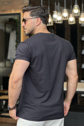 Camiseta Preta Lobo Cinza Acostamento