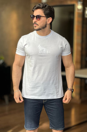 Camiseta Branca Lobo Peito Acostamento