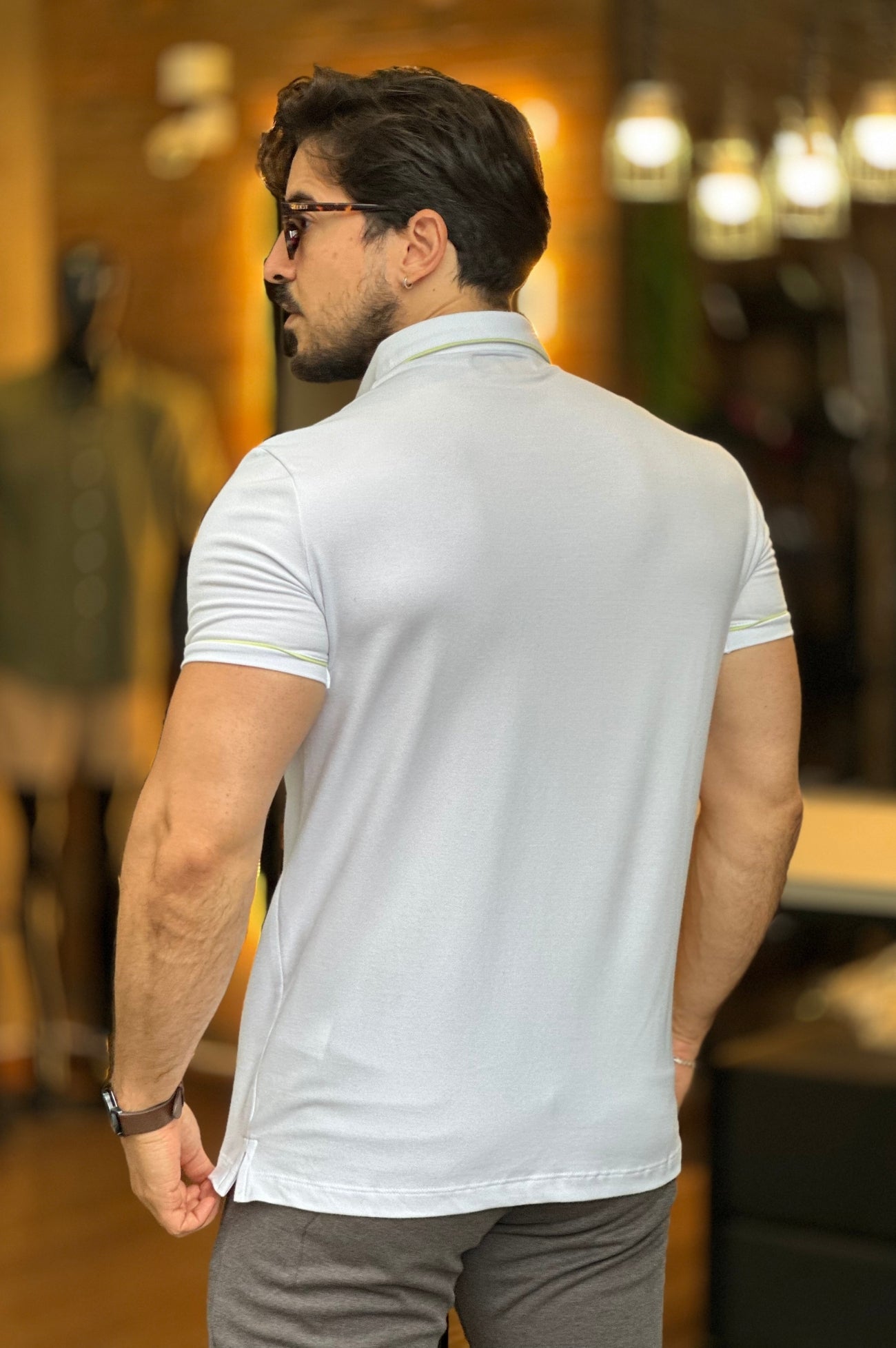 Polo Branca Acostamento