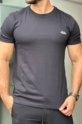 Camiseta Minimalista Preta New Era
