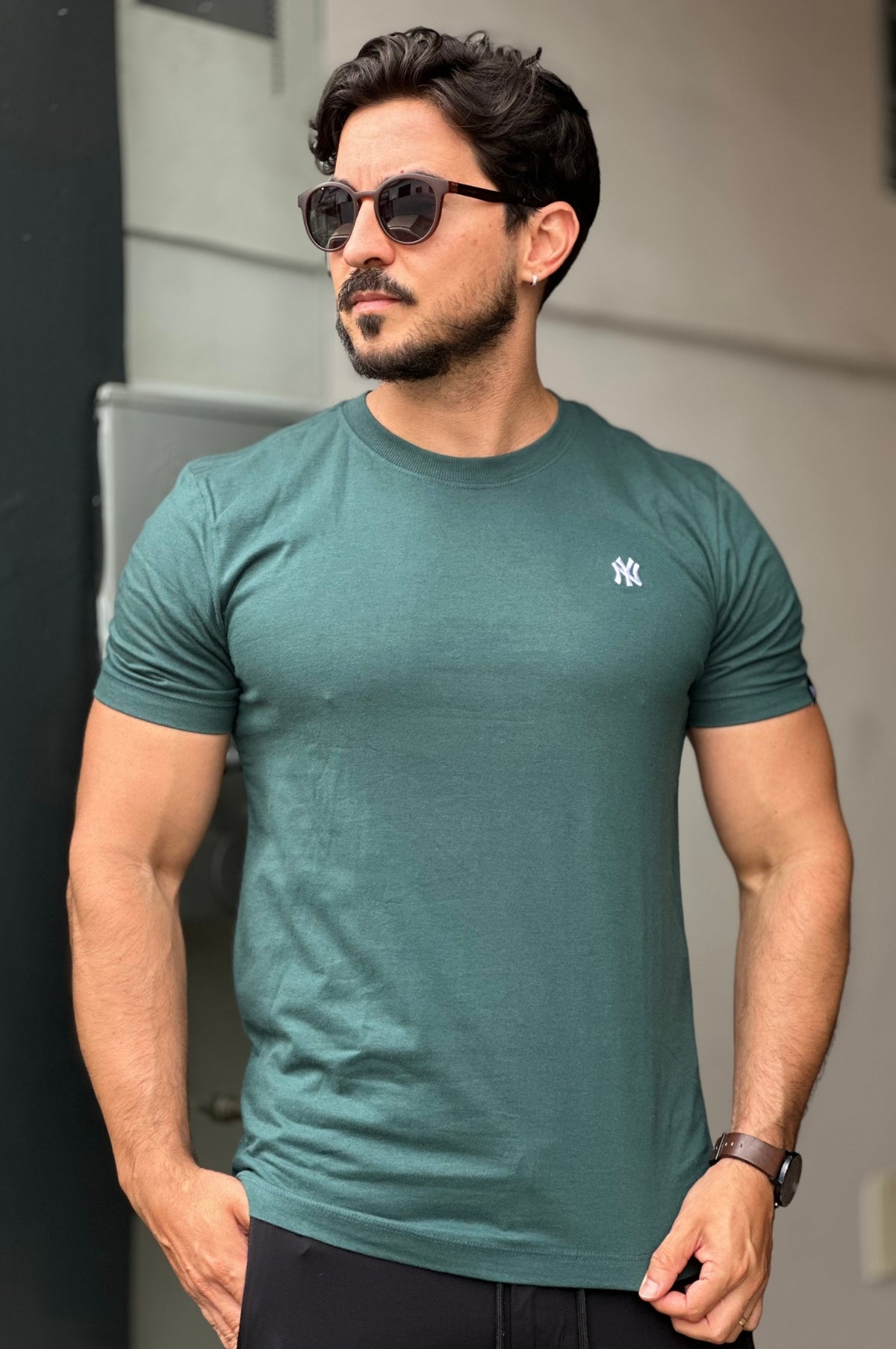 Camiseta Minimalista Verde New Era