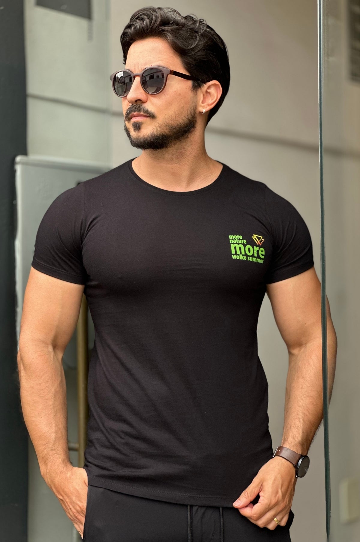 Camiseta Preta Wolke 1