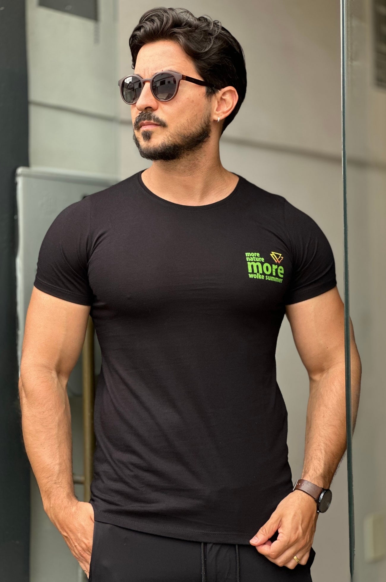 Camiseta Preta Wolke 1