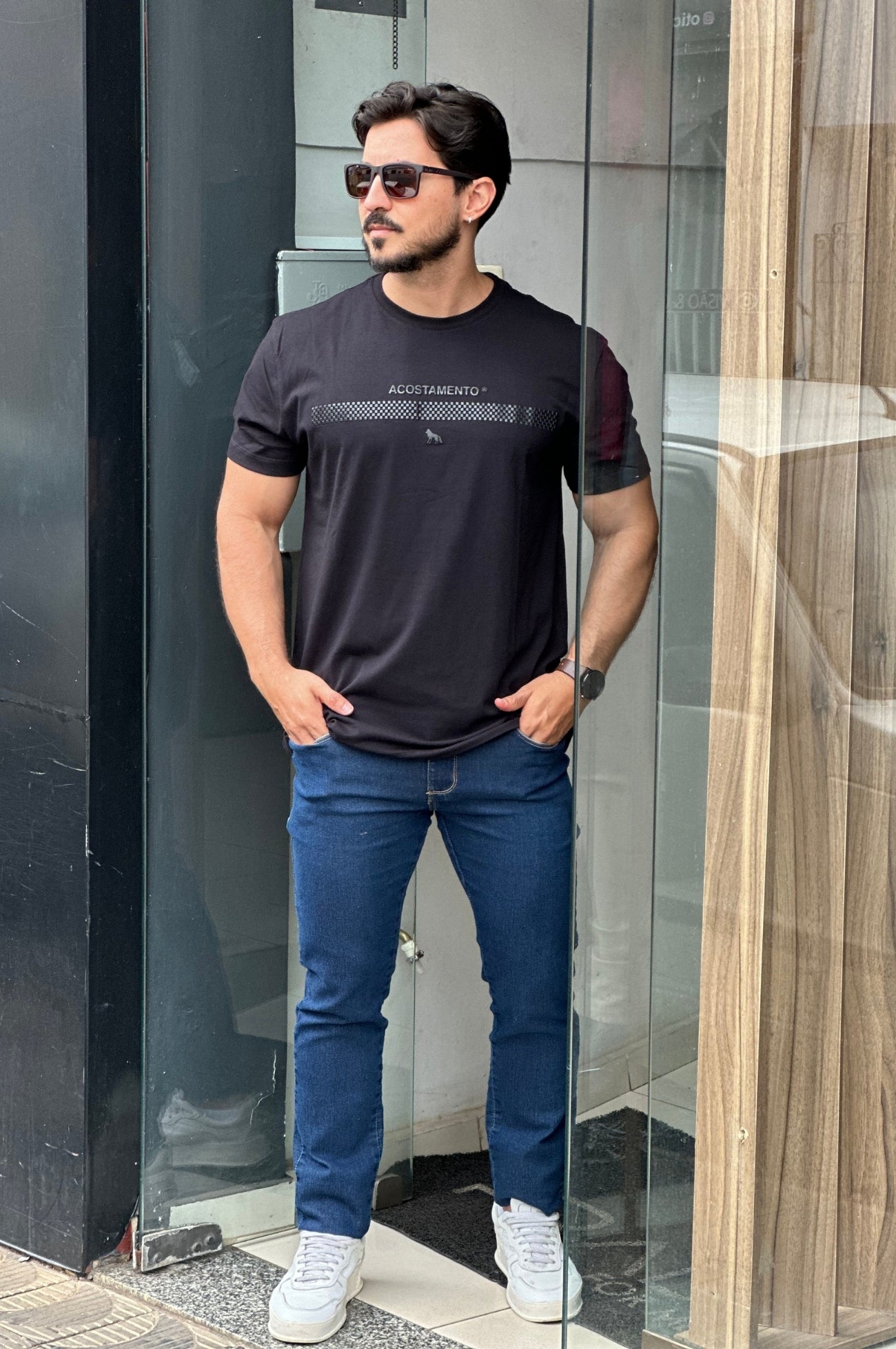 Camiseta Preta Acostamento