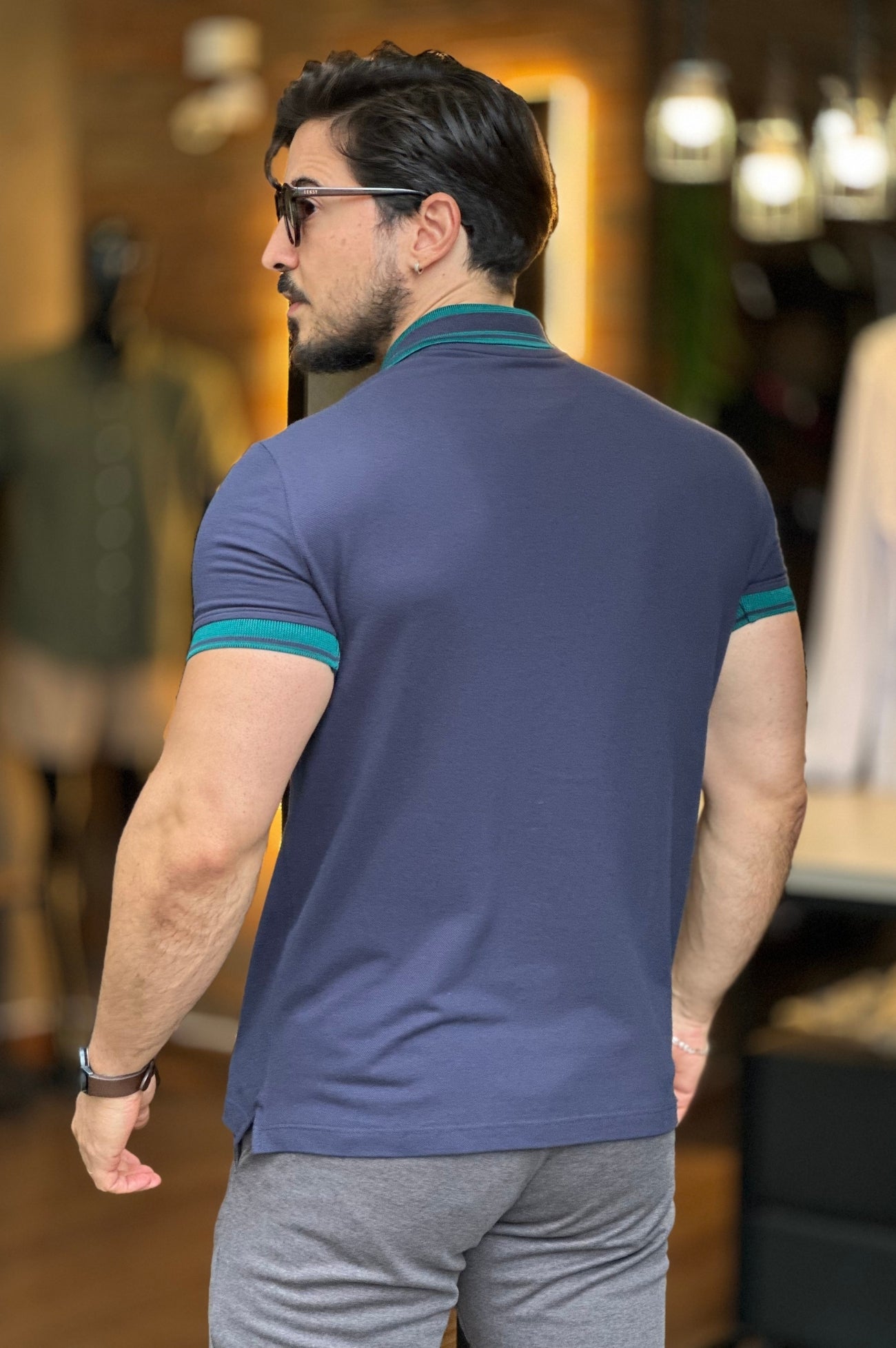 Polo Azul Acostamento