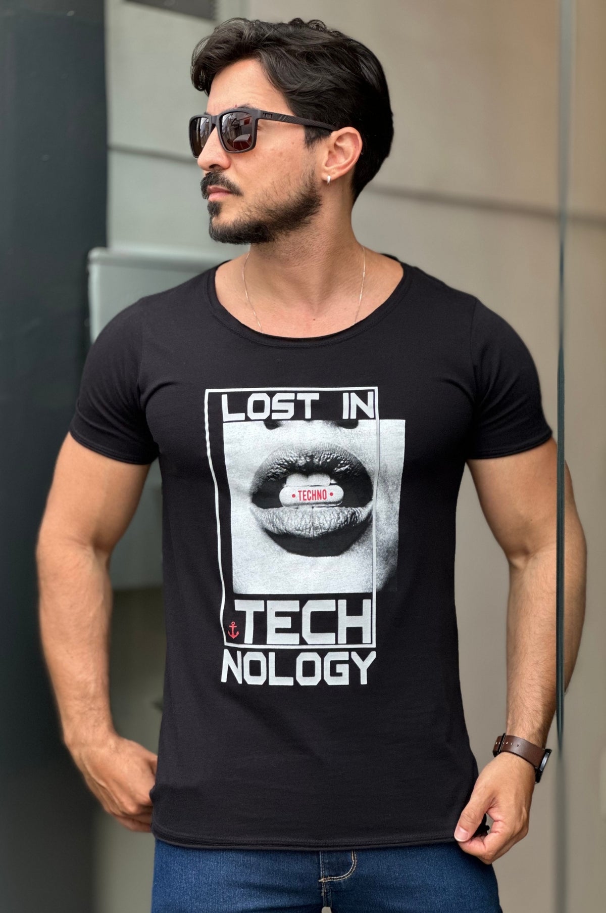 Camiseta Preta Âncora