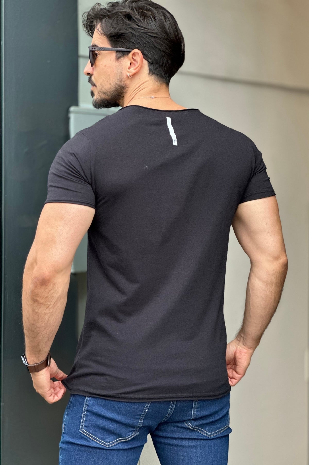Camiseta Preta Âncora