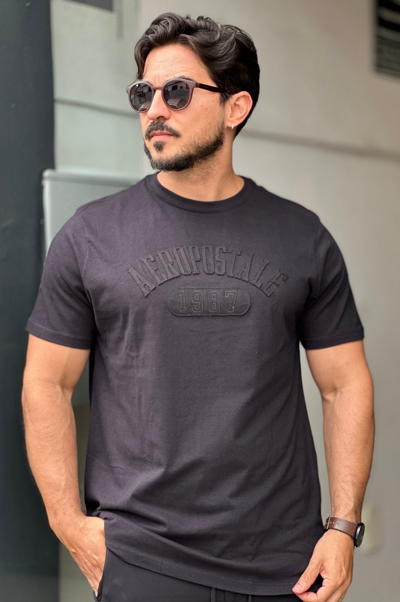 Camiseta Preta Bordada Aeropostale