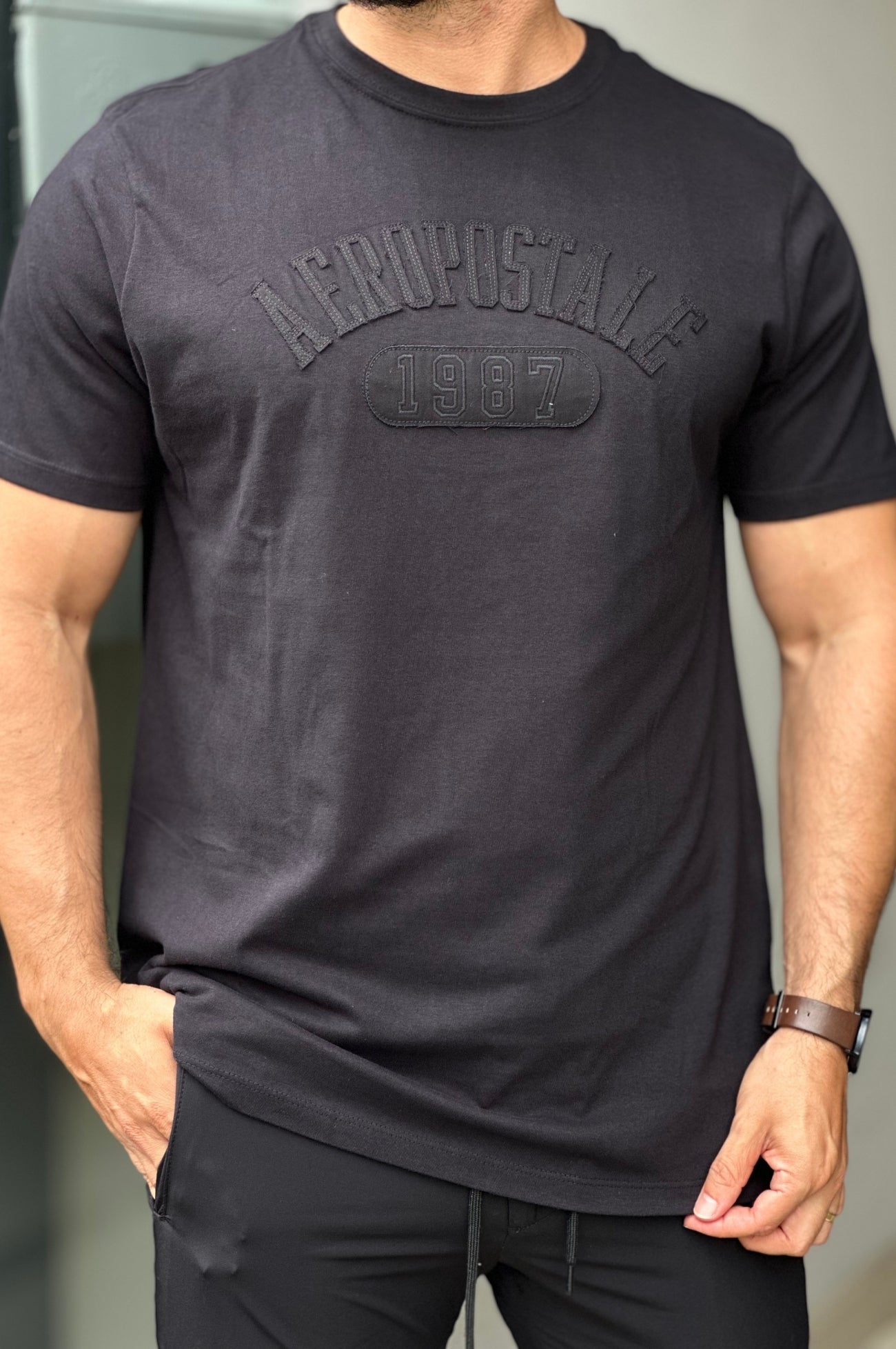 Camiseta Preta Bordada Aeropostale