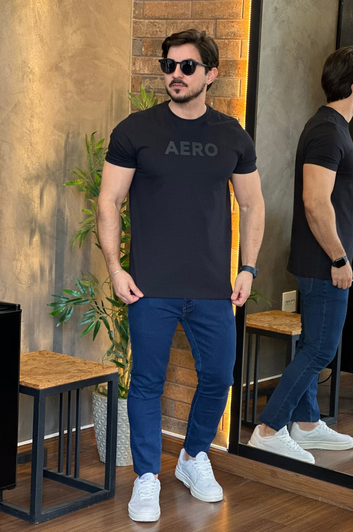 Camiseta Aeropostale com Escrita Preta
