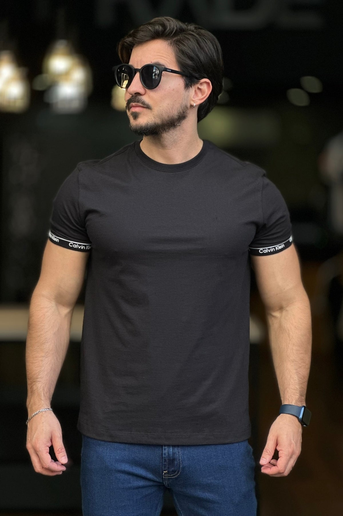 Camiseta Calvin Klein com punho
