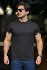 Camiseta Calvin Klein com punho