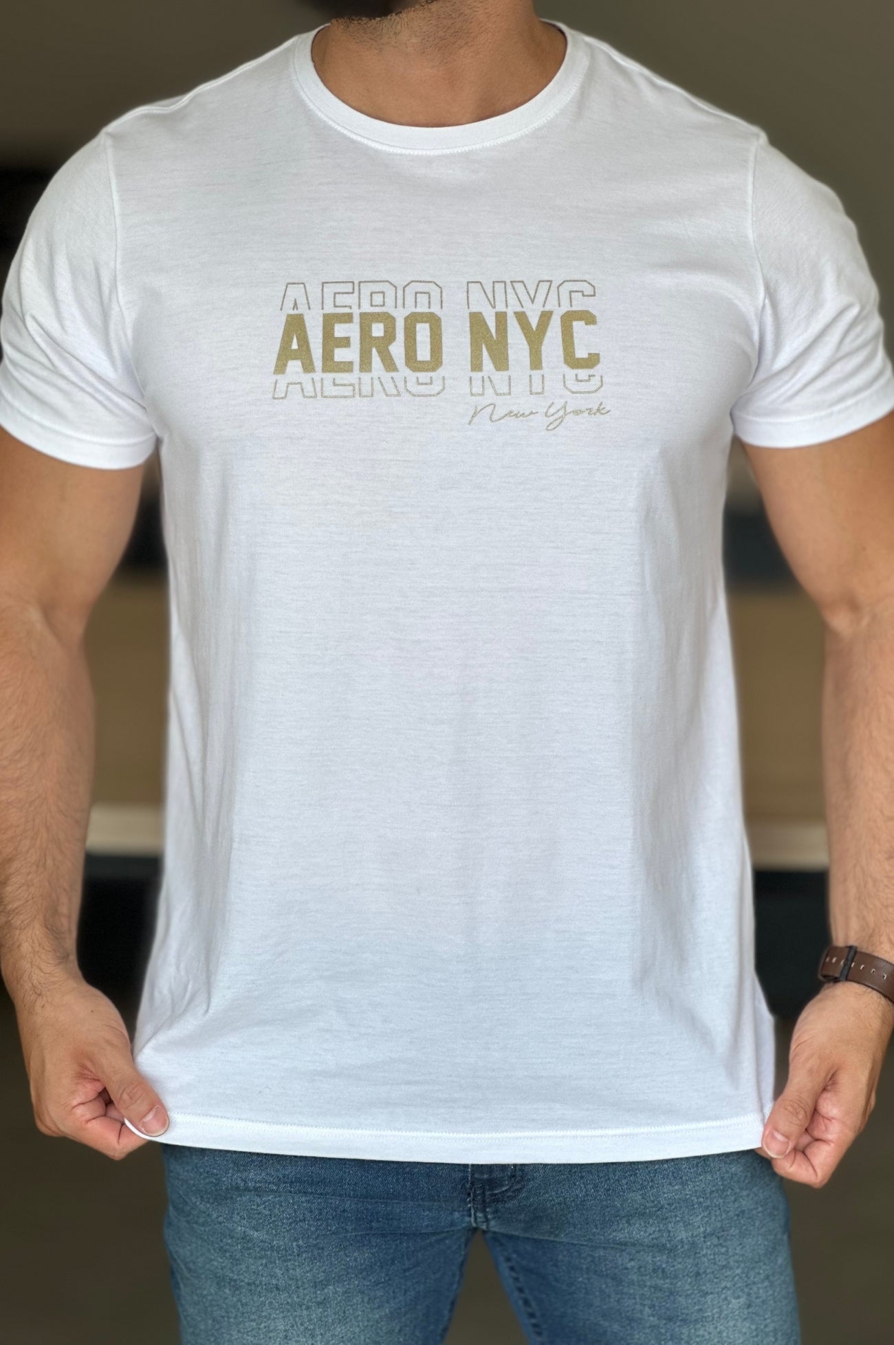Camiseta Branca com Dourado Aeropostale