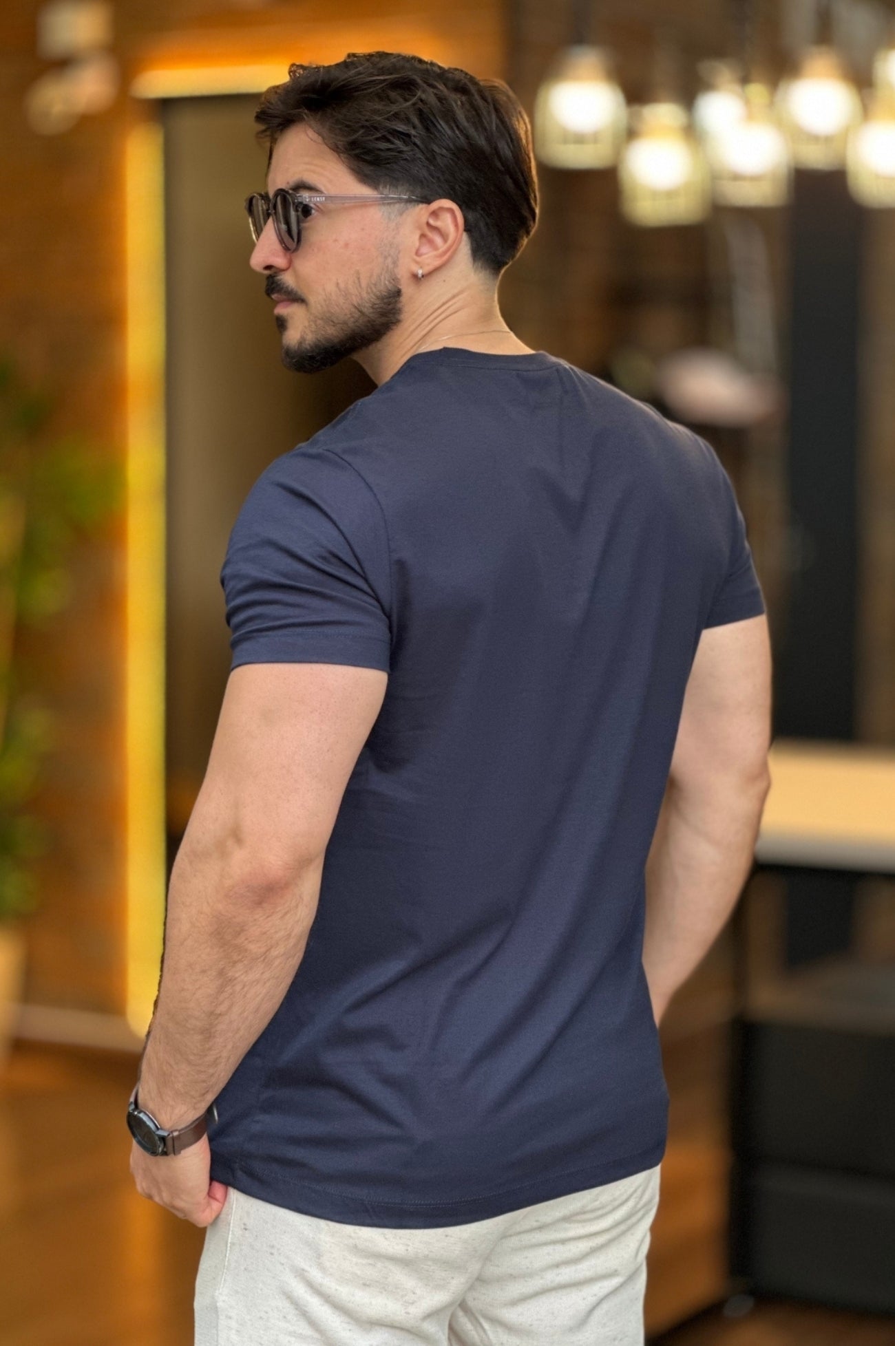 Camiseta Azul Marinho Acostamento