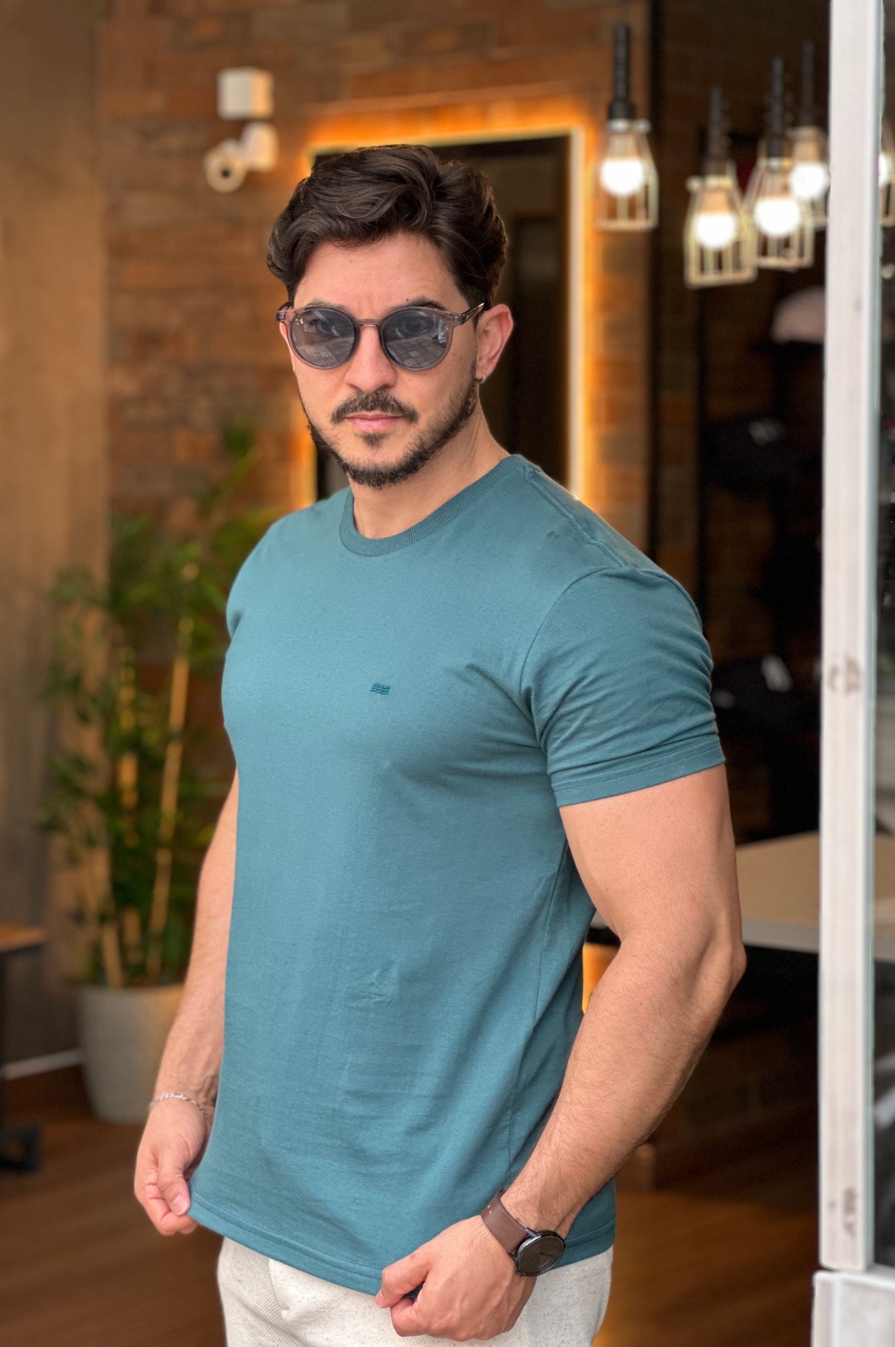 Camiseta Básica Bordada King&Joe