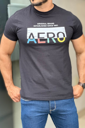 Camiseta Preta Logo Colorida Aeropostale