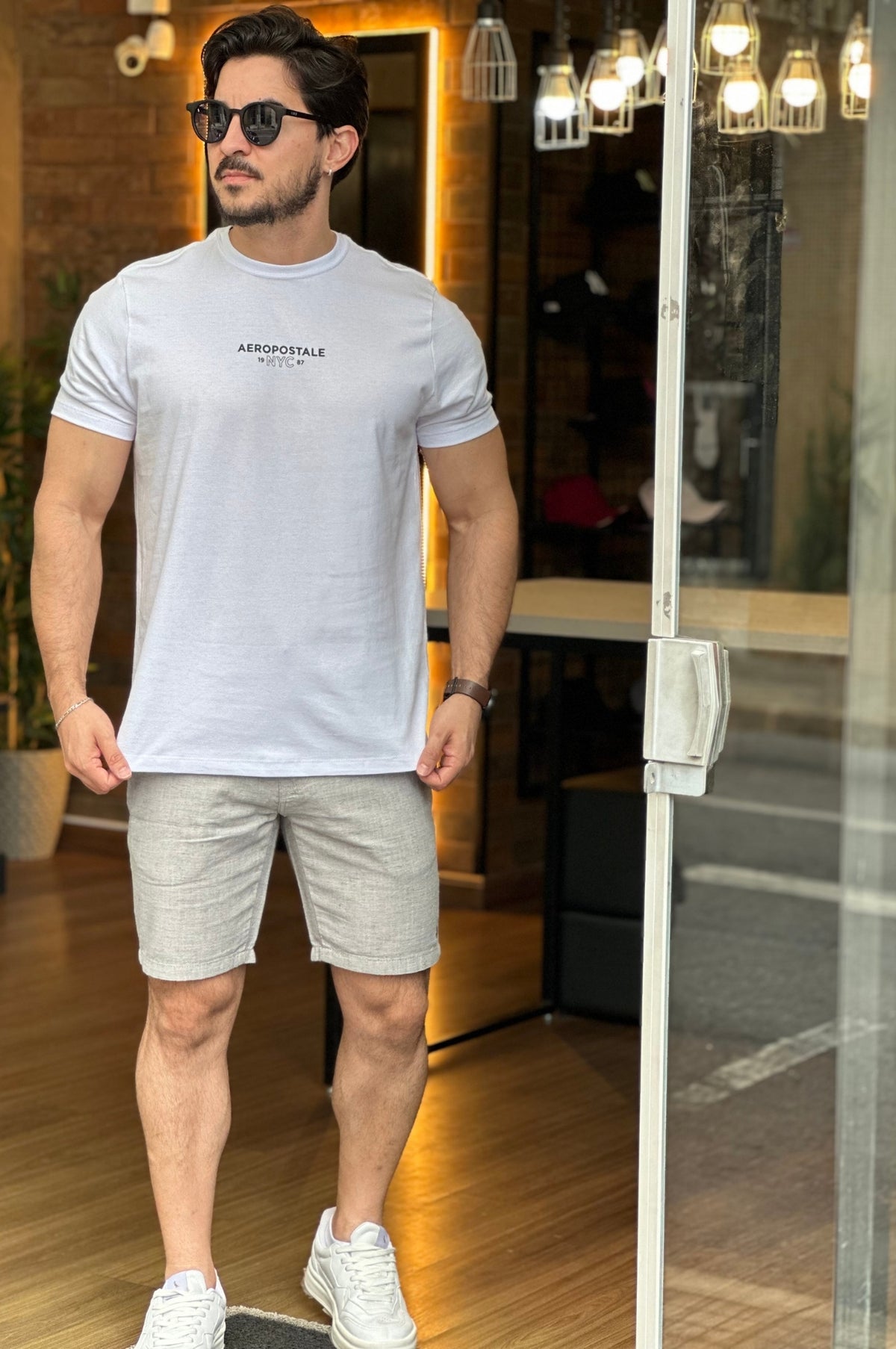 Camiseta Branca Aeropostale Logo Branca